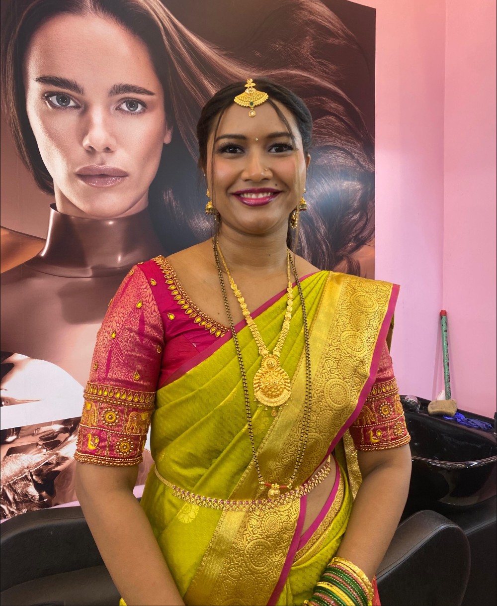 South Indian bridal look with gold jewellery